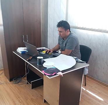 Дизайнер одежды: Меня зовут Ахмед Каплан я модельер дизайнер одежды я приехал из Турции — 2