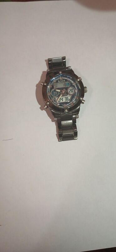 omax since 1946 цена: Продаю наручные офицерские часы.
Цена 1200сом