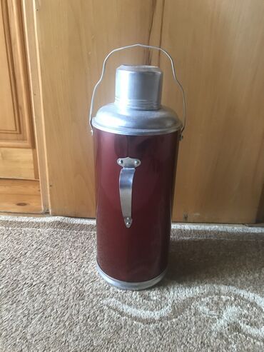 termos yemek qabi: Rəng - Qırmızı, Termos, 2 l, Rusiya