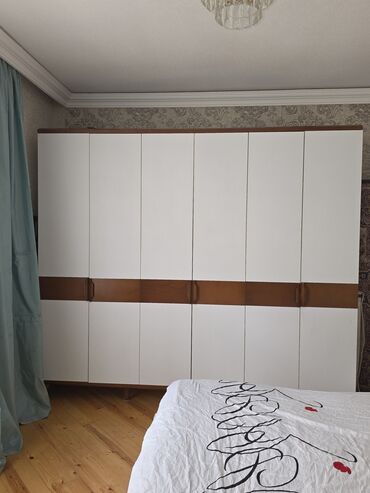 шкаф угловой для спальни: Односпальная кровать, Б/у