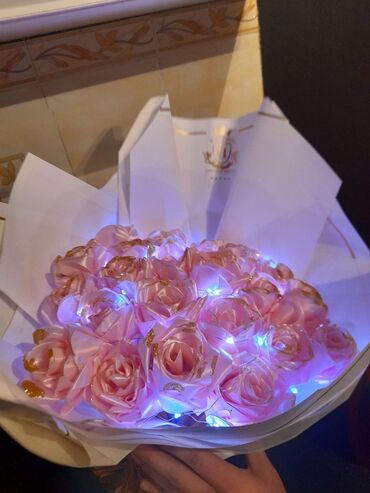 вечная роза цена: Светящийся букет 😍🌸Вечные розы из атласных лент🥰Порадуйте своим милых
