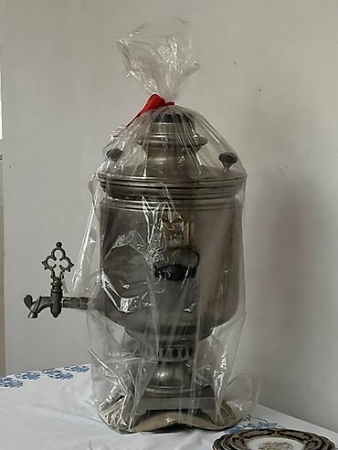 Qədimi Samovar Tula zavodu medalları üzərində 10-Litr təmiz Latundan