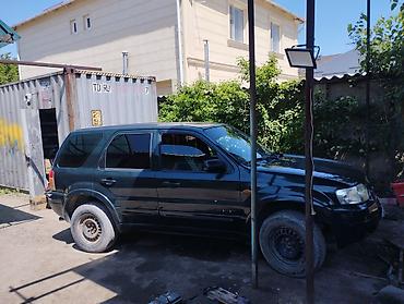 maveric: Ford Maverick: 2002 г., Механика, Бензин, Кроссовер — 1