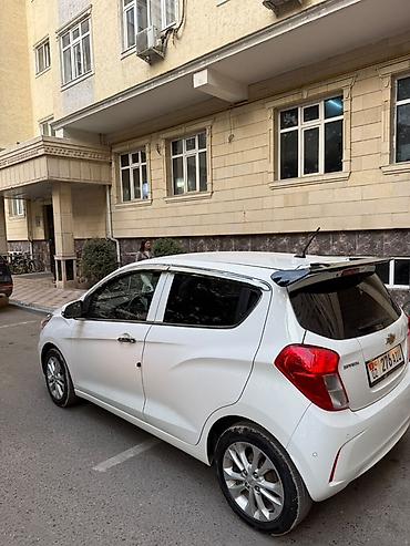 кия к 8: Chevrolet Spark: 2020 г., 1 л, Автомат, Бензин, Хэтчбэк — 6