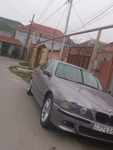 BMW: BMW 525: 2.5 | Sedan