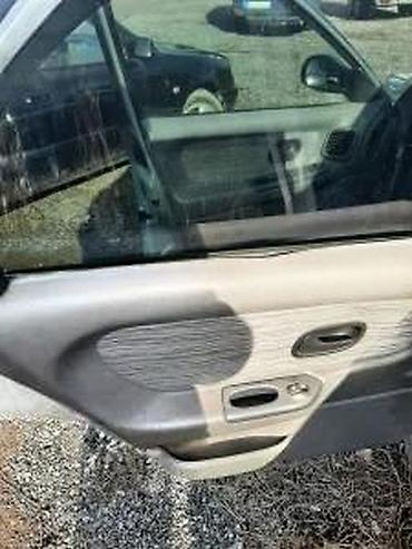 mara auto nis: RENO LAGUNA 1 RESTAJLING SEDISTA TAPACIRI | Polu koza vozacevo za — 3