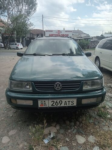 Volkswagen: Volkswagen Passat Variant: 1994 г., 1.8 л, Механика, Бензин, Универсал