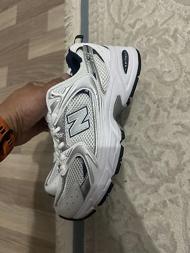 run: Мужские кроссовки, 39.5, New Balance, Новый, цвет - Белый — 2