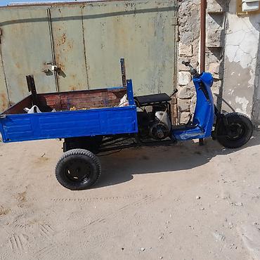 3 təkərli moped: Yükdaşıma üçün üçtəkərli motosiklet (karqo skuter) - Gövdə: metal yük — 3