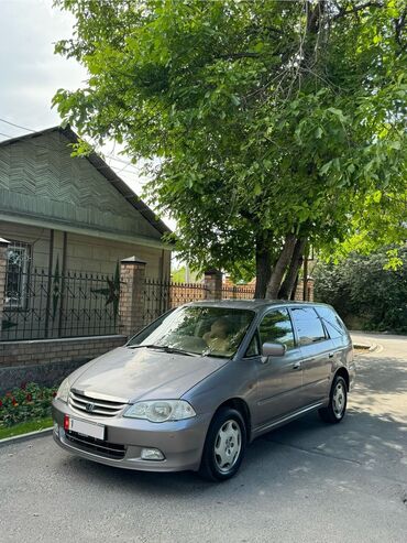 машина ист: Honda Odyssey: 2002 г., 2.3 л, Автомат, Бензин, Минивэн