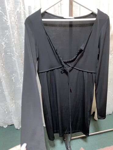 haljine asimetričnog kroja: Terranova M (EU 38), color - Black, Evening, Long sleeves