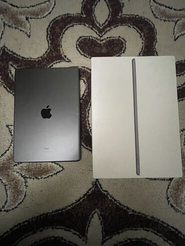 ipad 9th generation price kyrgyzstan: Планшет, Apple, память 128 ГБ, 10" - 11", Wi-Fi, Б/у, Классический цвет - Серебристый