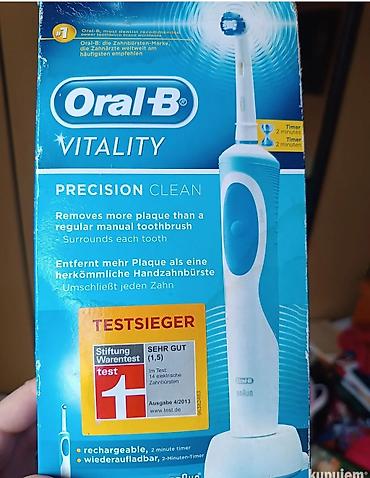 bluetooth headphones: Oral-B Vitality Precision Clean – električna četkica za zube (powered — 1