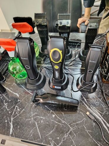 Salon, tibbi mebel dəsti: Peşəkar bərbər-layihəsi üçün tam avadanlıq dəsti - Bərbər iş stolu və — 5