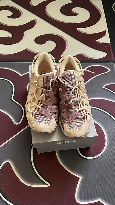 mango 36: Кроссовки ASICS Tiger - Модель: спортивные кроссовки ASICS Tiger — 2