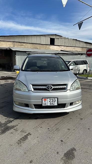 Toyota Ipsum: 2003 г., Автомат, Бензин, Минивэн