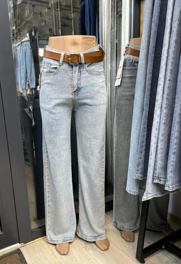 мужские джинсы с дырками: Джинсы