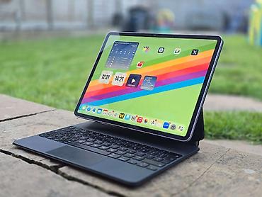 ipad pro 12: Yeni Apple iPad Air 13 (2025), 13", 256 GB, Pulsuz çatdırılma, Ünvandan götürmə — 1
