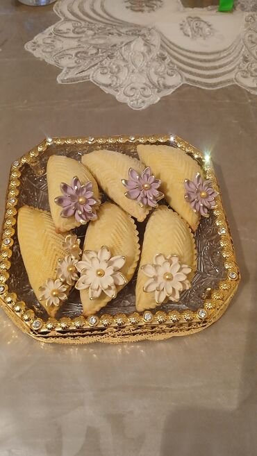 Tortlar: Ev şirniyyatları və tort bəzədilməsi xidməti - Fərdi dizaynlı — 1