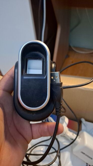 Другие аксессуары для компьютеров и ноутбуков: USB barmaq izi oxuyucusu - Kompüterlər üçün USB bağlantılı barmaq izi
