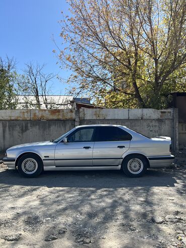 BMW: BMW 525: 1991 г., 2.5 л, Механика, Бензиновая, Седан — 3