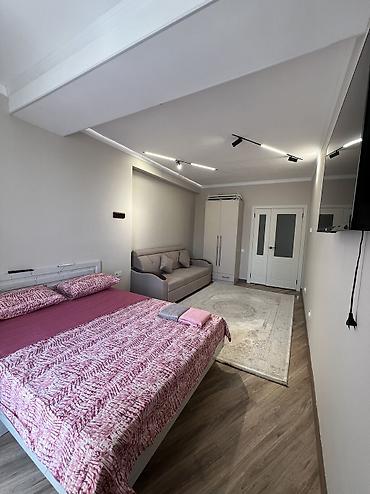 Посуточная аренда квартир: 1 комната, Бронь, Домофон, Душевая кабина — 10