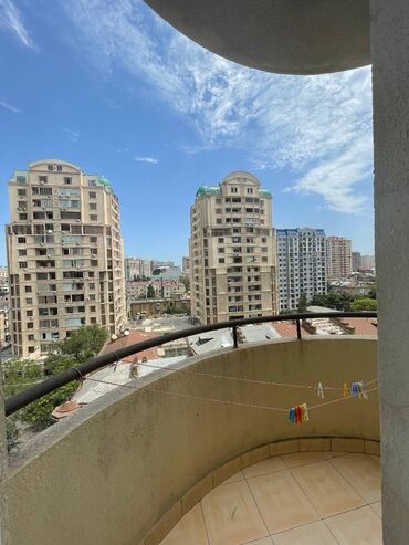 Uzunmüddətli kirayə mənzillər: Nərimanov metrosunun üstü 16 mərtəbəli binanın 9-cu mərtəbəsində 3 -da lalafo.az — 9 Uzunmüddətli kirayə mənzillər: Nərimanov metrosunun üstü 16 mərtəbəli binanın 9-cu mərtəbəsində 3 — 9