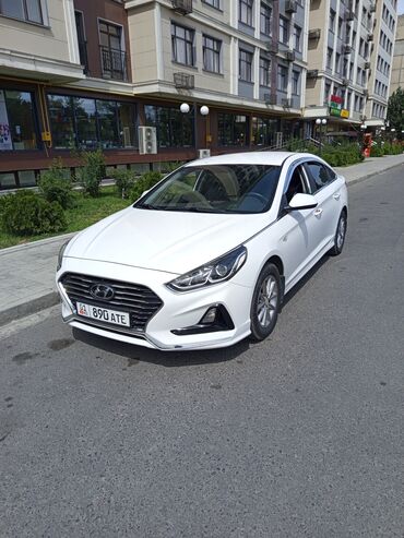 Hyundai: Hyundai Sonata: 2018 г., 2 л, Автомат, Газ, Седан