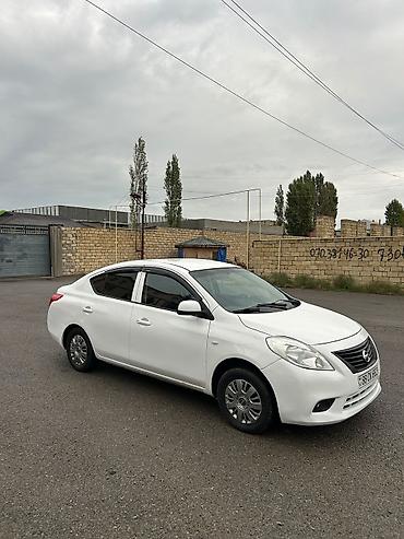 r17 sam: Nissan Sunny: 1.2 l | 2014 il Sedan — 2
