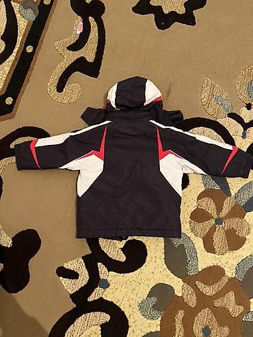 одежда для гор: Детская зимняя куртка GF FERRE (GF FERRE STYLE), тёмно‑синяя. 950сом — 6