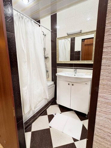 Mənzil kirayələyirəm: 2 otaqlı, 60 kv. m — 10