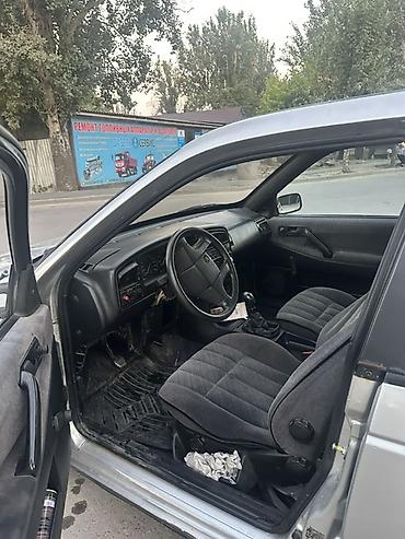 дворник пассат: Volkswagen Passat Variant: 1991 г., 2 л, Механика, Бензин, Универсал — 7