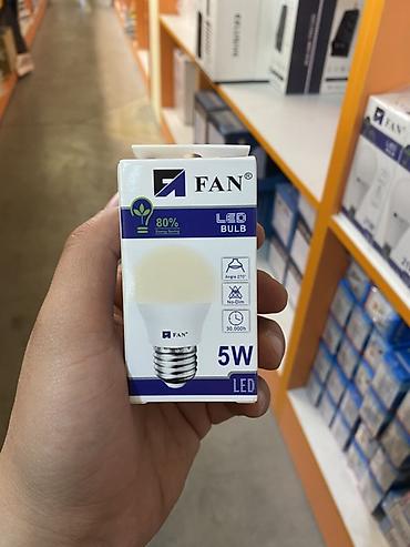 e27: LED-лампа FAN 5W, цоколь E27 - Световой поток: 450 лм - Потребляемая — 1