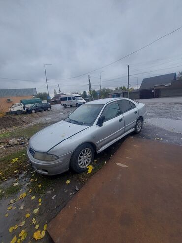 авто mazda 626: Mitsubishi Carisma: 2001 г., 1.8 л, Автомат, Бензин, Седан