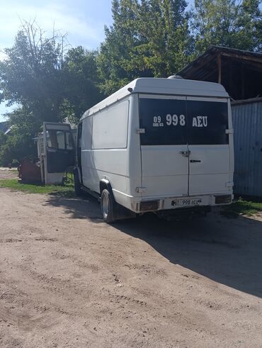 Легкий грузовой транспорт: Легкий грузовик, Mercedes-Benz, Стандарт, До 1 т