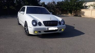 mercedes c 240: Masin saz veziyyetdedir.Tekerler yenidir 1 heftedir qoyulub.Karopka