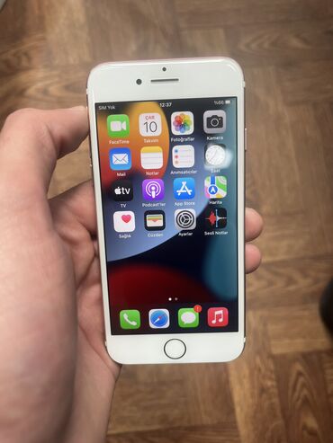 Apple iPhone: IPhone 7, 128 ГБ, Золотой, Отпечаток пальца
