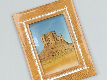 Home Decor: Paintings & Picture frames