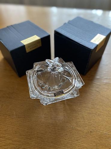 mirvari reng: Crystalite Bohemia şirniyyat qabı (qapaqlı) - Brend: Crystalite — 1