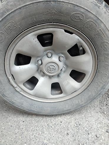 17 təkər: İşlənmiş Disk Toyota R 17, 6 Boltlu — 1