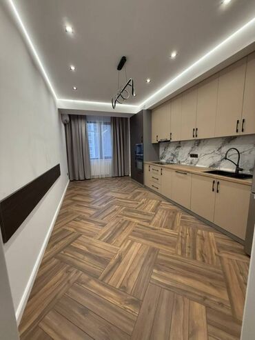 квартира 10 микрайон: 3 бөлмө, 109 кв. м, Элитка, 8 кабат, Дизайнердик ремонт