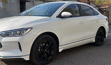 BYD: BYD E3: 2020 г., Вариатор, Электромобиль, Седан — 4