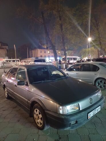 талас пасат: Volkswagen Passat: 1990 г., 1.8 л, Механика, Бензин, Седан