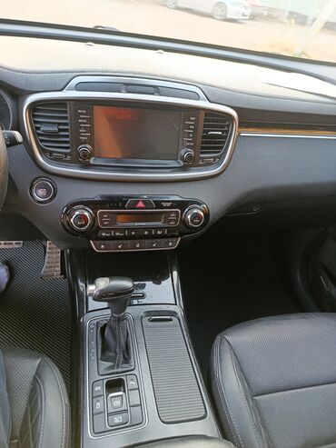 Kia: Kia Sorento: 2019 г., Автомат, Кроссовер — 1