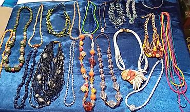 Ogrlice: Ručno rađene ogrlice – razni modeli - Set od zlatno‑braon perli — 12