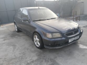 обмен машинами с доплатой: Honda Civic: 1996 г., 1.4 л, Механика, Бензин, Хэтчбэк