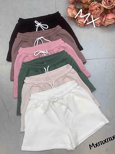 stradivarius sorc: 05. Akcija!!!
Dva šorca 2.100 dinara H — 1