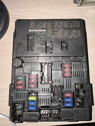 bıçaq itileyen: Nissan sığorta qutusu (Fuse Box) – H5 - Orijinal Nissan hissəsi - — 3