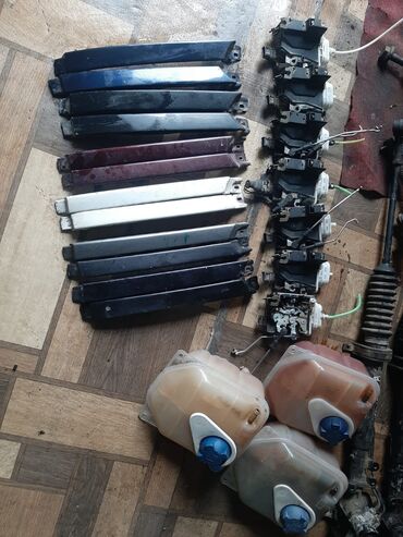 Двери и комплектующие: Петля двери Передняя левая Audi, Б/у, Оригинал — 2