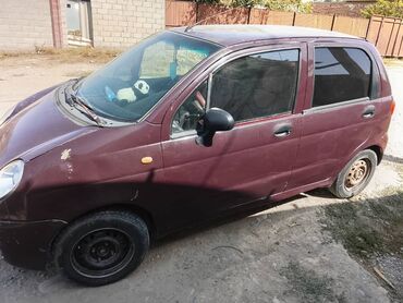 зимние шины на матиз купить: Хэтчбек Daewoo Matiz бордового цвета, компактный автомобиль